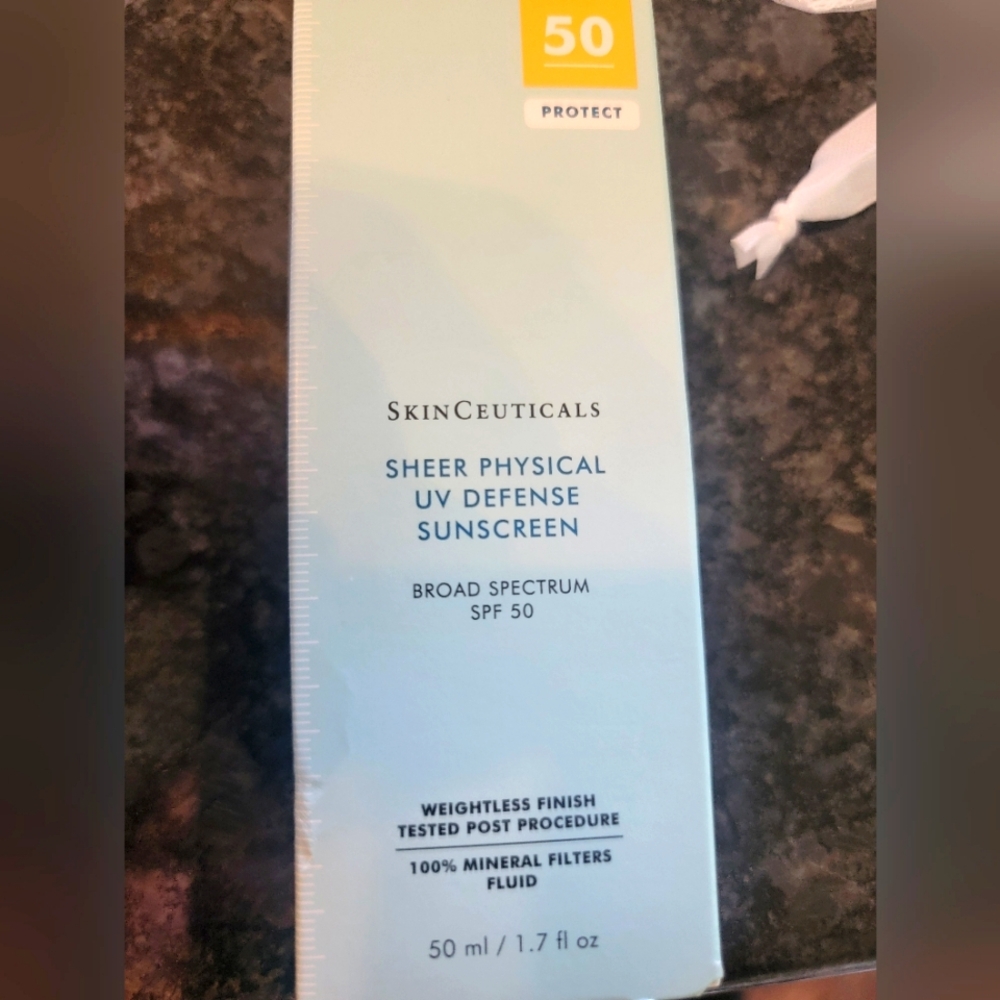 SkinCeuticals sheer mineral uv defense sunscreen